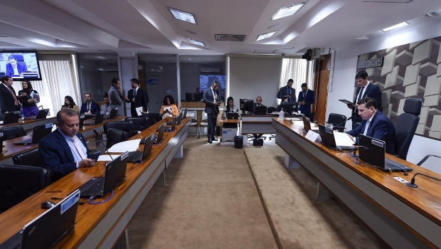 Senate Economic Affairs Committee approves framework for games and fantasy in Brazil