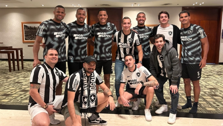 PariMatch leva torcedores à Argentina para torcerem pelo Botafogo na Copa Sul-Americana