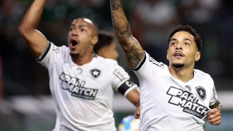 Após final do acordo com Parimatch, Botafogo já busca novo patrocinador máster