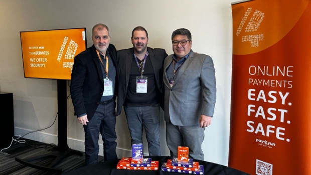 Galeria de Fotos: Os melhores momentos do dia 2 da ICE London 2024 em imagens