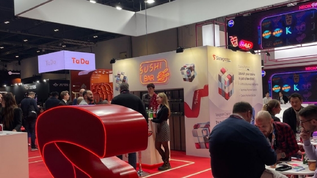 Galeria de Fotos: Os melhores momentos do dia 2 da ICE London 2024 em imagens