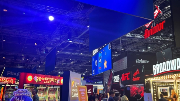 Galeria de Fotos: Os melhores momentos do dia 2 da ICE London 2024 em imagens