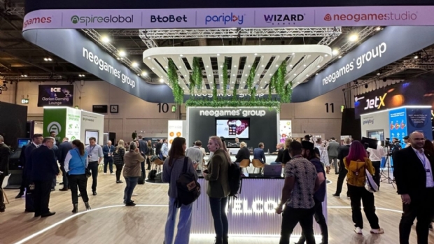 Galeria de Fotos: Os melhores momentos do dia 2 da ICE London 2024 em imagens