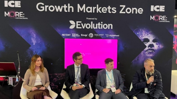 Galeria de Fotos: Os melhores momentos do dia 2 da ICE London 2024 em imagens