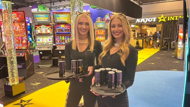 Galeria de Fotos: Os melhores momentos do dia 2 da ICE London 2024 em imagens