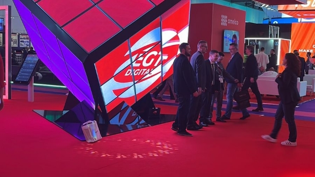 Galeria de Fotos: Os melhores momentos do dia 2 da ICE London 2024 em imagens