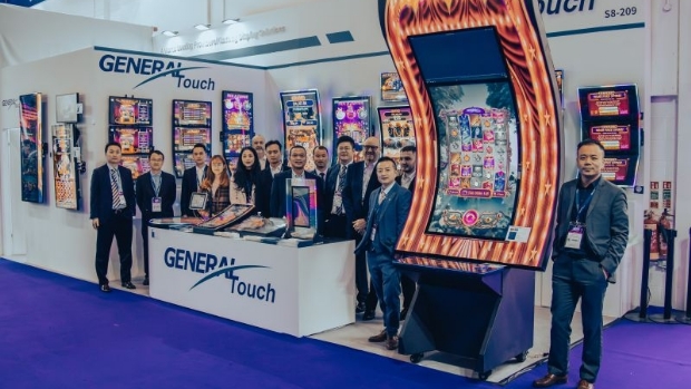 Galeria de Fotos: Os melhores momentos do dia 3 da ICE London 2024 em imagens