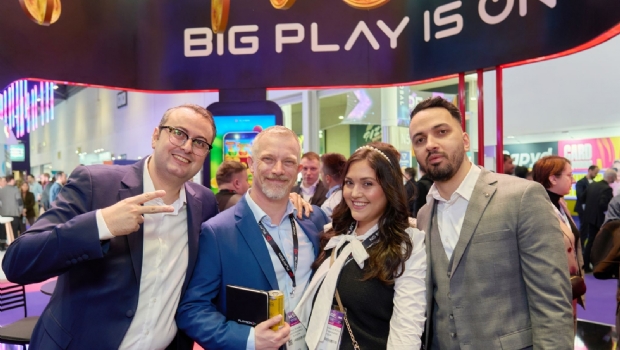 Galeria de Fotos: Os melhores momentos do dia 3 da ICE London 2024 em imagens