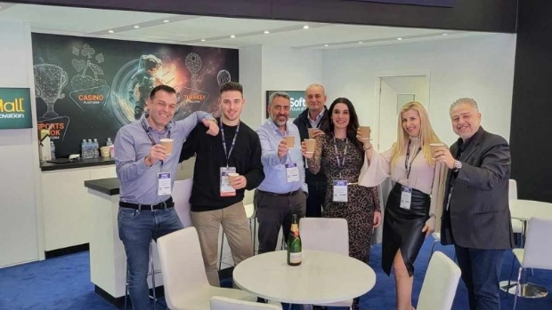 Galeria de Fotos: Os melhores momentos do dia 3 da ICE London 2024 em imagens