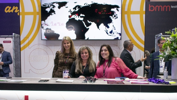 Galeria de Fotos: Os melhores momentos do dia 3 da ICE London 2024 em imagens