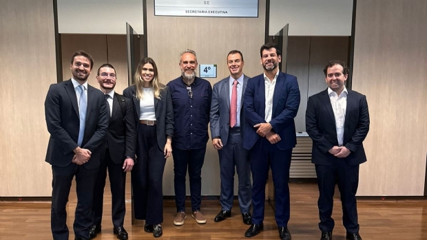 ANJL visita a Fazenda e destaca importância da nova portaria sobre transações de pagamentos