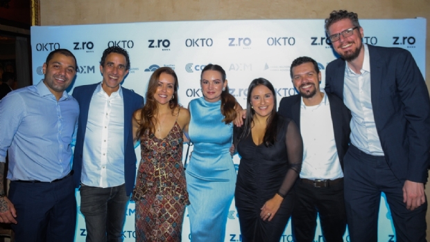 OKTO, Z.ro Bank and Caf hold exclusive dinner and give guests shirts signed by Cafu