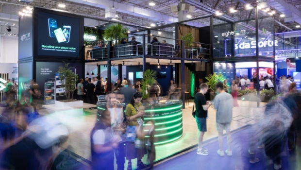 “Eightroom apresentou a alguns clientes a família Thunder para melhorar a experiência do usuário”