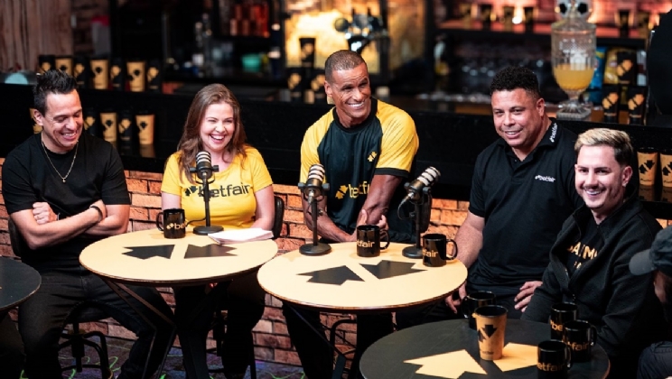 Betfair estreou "Resenha dos Artilheiros" no Youtube com Rivaldo e Ronaldo