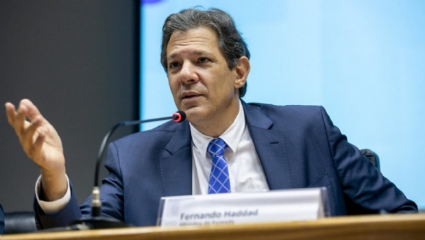 Bets push for it, but Finance resists reopening the deadline for unregulated companies to operate