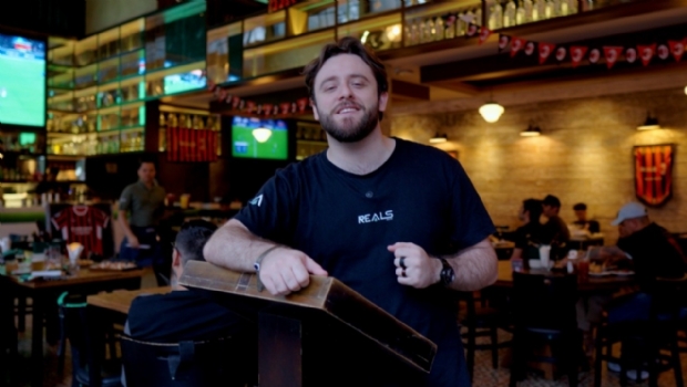 Reals hosts watch party in São Paulo for Milan’s victory in the derby against Inter