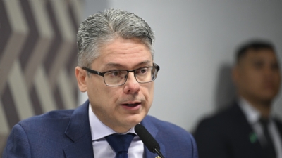 Senador quer criar fundo com taxação de bets para combater crime e resolver  crise com PF - Games Magazine Brasil