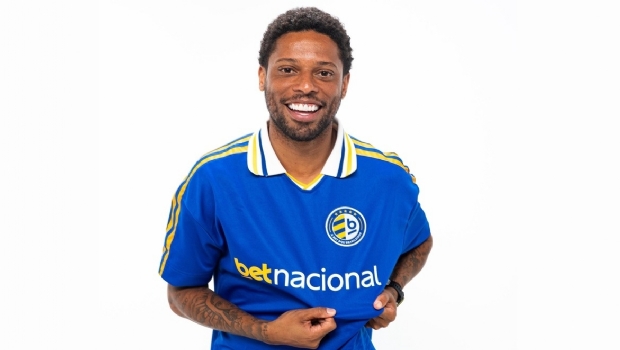 Betnacional anuncia o ex-atacante André Balada como novo embaixador da marca