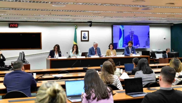 Finance Panel approves lottery fund redistribution to include the Brazilian Club Committee