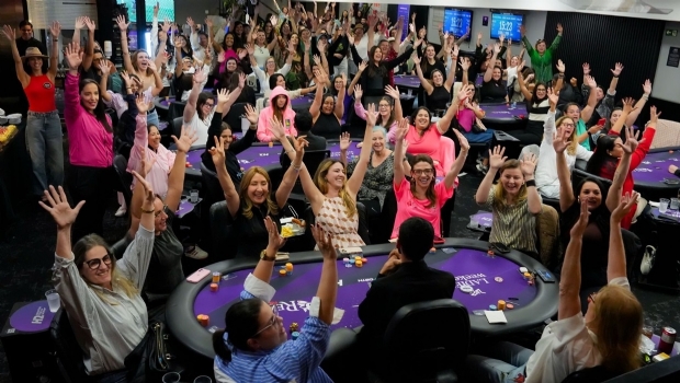 Com garantido dobrado, semijoia como brinde e cocktail, Ladies Hi 20K agita o CPH