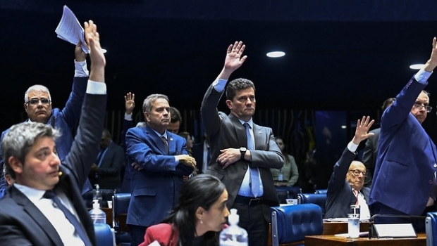 Plenário rejeita urgência para votação de PL que libera cassinos, bingos e jogo do bicho no Brasil