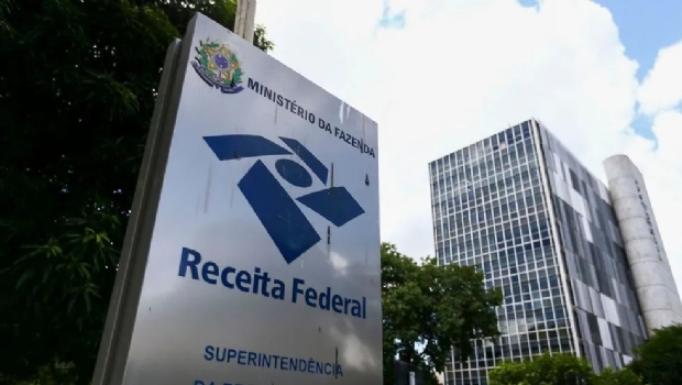 Receita Federal cria ComprovaBet para taxar apostadores online em 2026