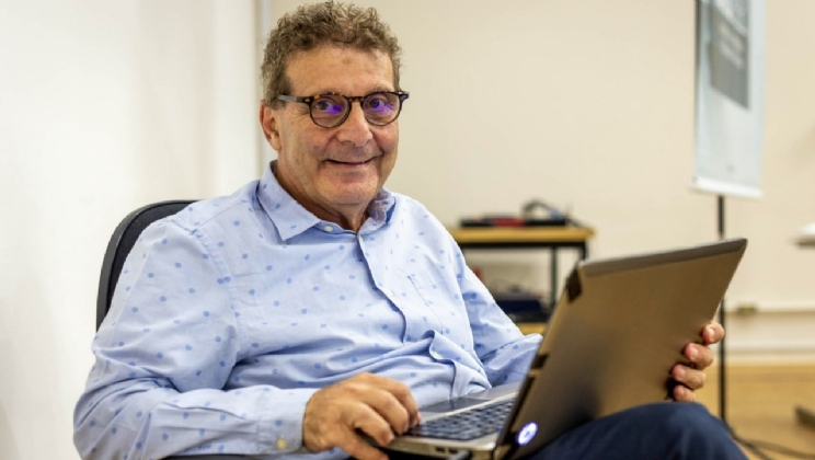 Vereador apresenta projeto que veta parcerias municipais com bets em São Paulo