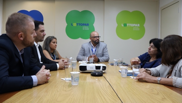 CearaPar realiza visita à Lottopar para conhecer modelo da loteria do Paraná