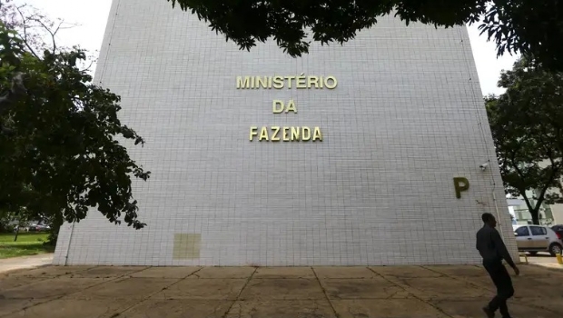 Payment institutions are required to report unlicensed ‘Bets’ in Brazil and close accounts