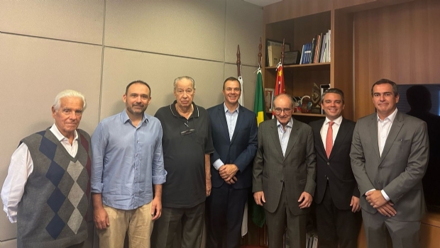 ANJL reúne-se com a Confederação Nacional de Serviços para falar sobre o mercado regulado