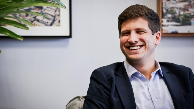 Prefeito de Recife quer reduzir imposto para empresas de apostas esportivas e jogos online