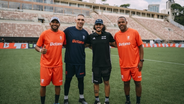 Alecsandro, Fernando Prass and Amoroso participate in Betano event in São Paulo