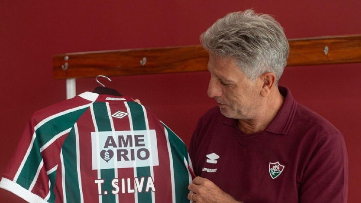 Fluminense e Superbet fazem homenagem ao retorno de Renato Gaúcho ao Tricolor