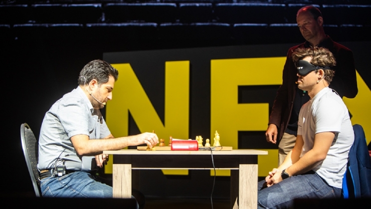 BETBY foi o centro das atenções no NEXT Summit Valletta com a presença de destaque de Magnus Carlsen