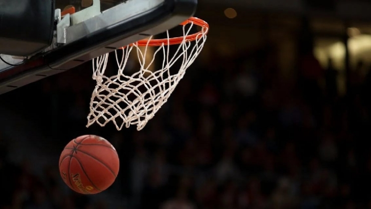 Luka Doncic faz história nas vendas da NBA após troca com os Lakers