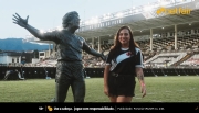 Bruna Teixeira é homenageada pela Betfair com uma experiência inesquecível em São Januário