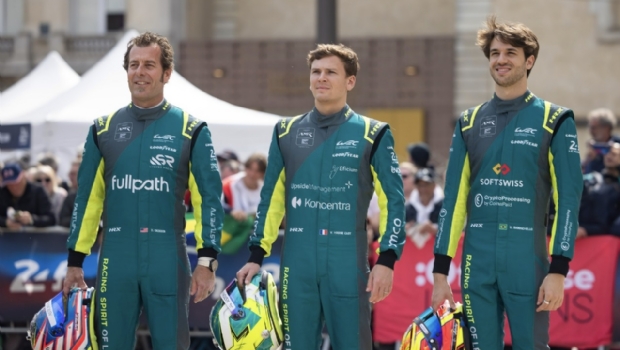 SOFTSWISS e Eduardo Barrichello dão mais um passo na estreia nas 24 Horas de Le Mans do FIA WEC 2025