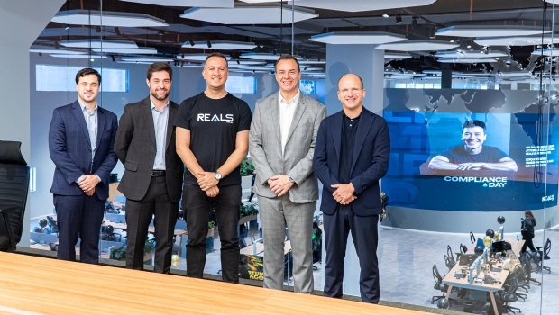Reals reúne colaboradores e especialistas para um dia de reflexão sobre cultura e compliance