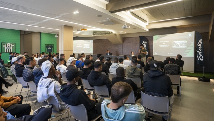Stake Brasil e Juventude promovem workshop sobre integridade no esporte em parceria com Sportradar