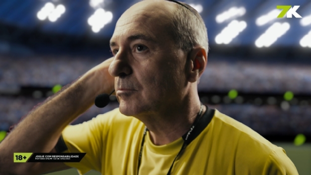 Com Hulk, Neto, André Henning e Simon, 7K lança campanha “Aqui não tem impedimento”