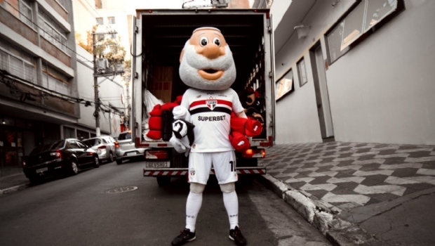 São Paulo FC, Superbet and the Salvation Army team up to donate over 2,000 sleeping bags