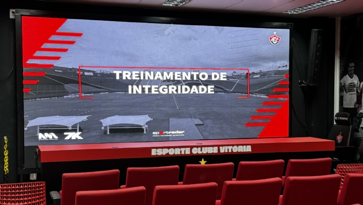 Patrocinadora máster do Vitória, 7K realiza palestra sobre integridade para profissionais do clube